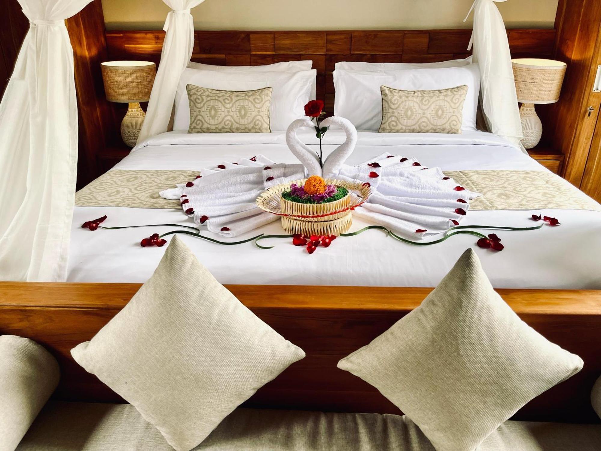 The Madawa Suites Ουμπούντ Εξωτερικό φωτογραφία
